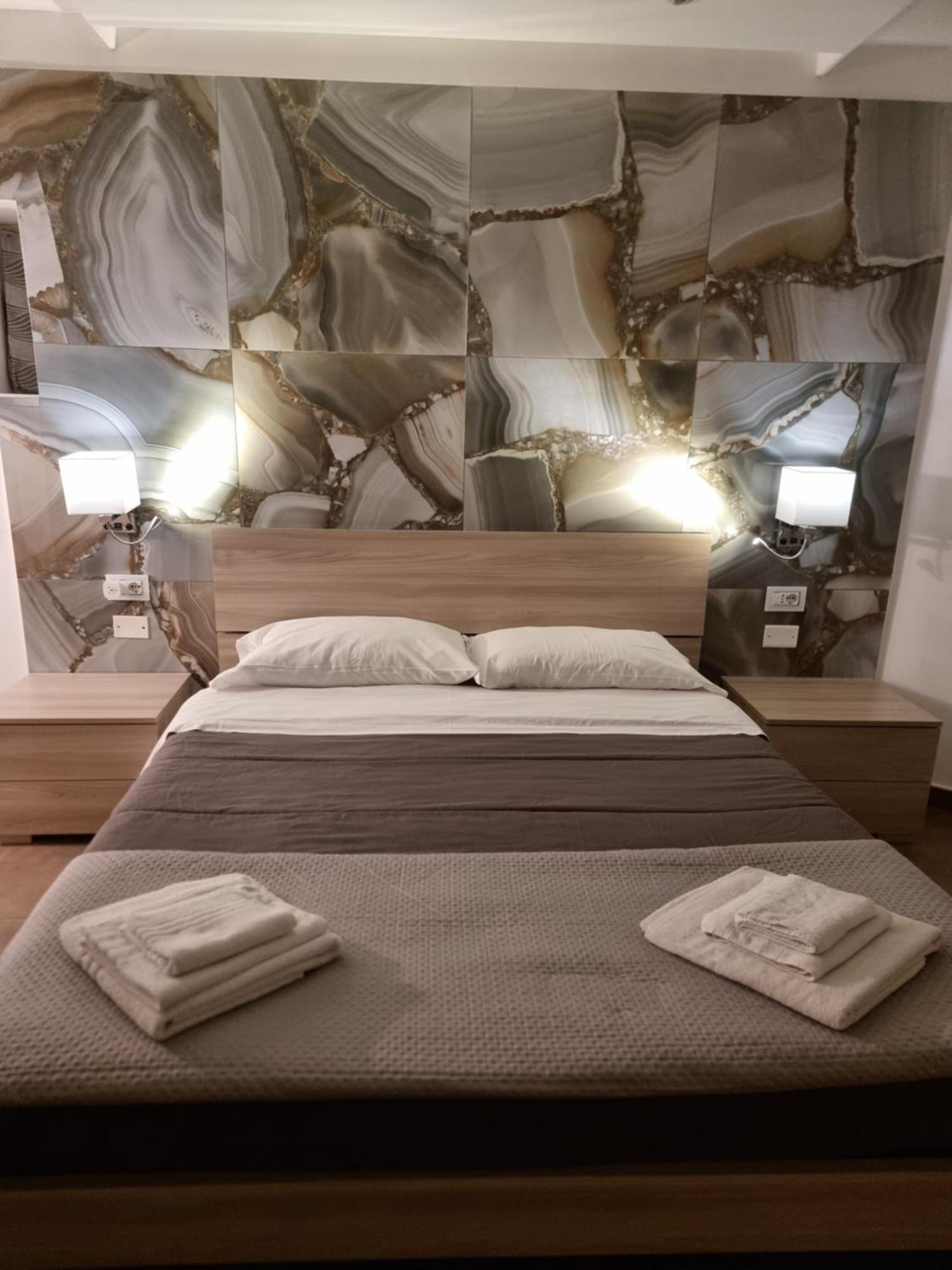 Bed and Breakfast EL Corazon De Napoles ,Centro Storico Exterior foto